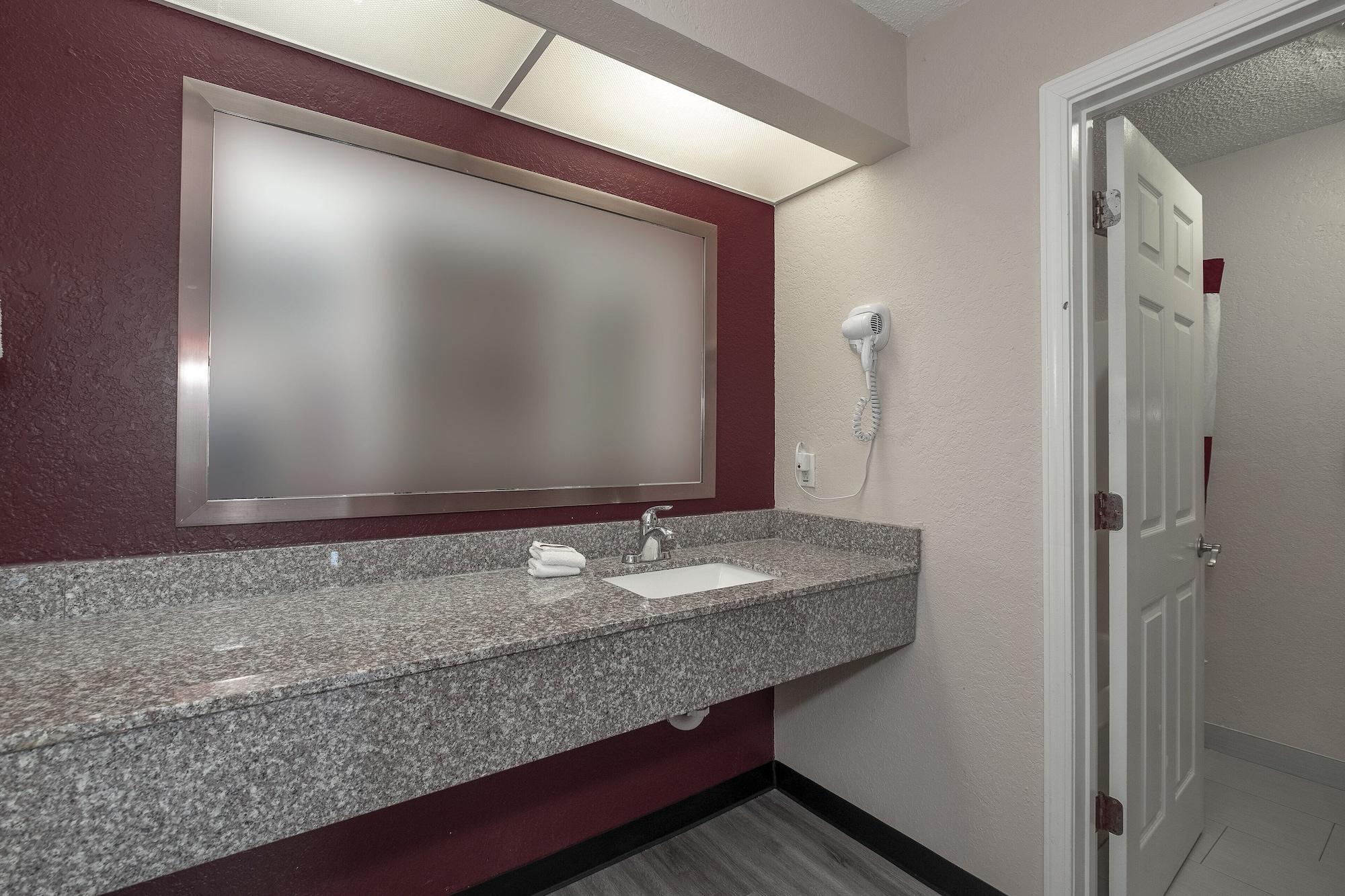 Red Roof Inn&Suites Pensacola-NAS Corry Exterior foto